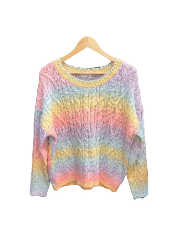 Lace-up women's sweaterSweater By Clothes Mentor In Rainbow Print, Size: M