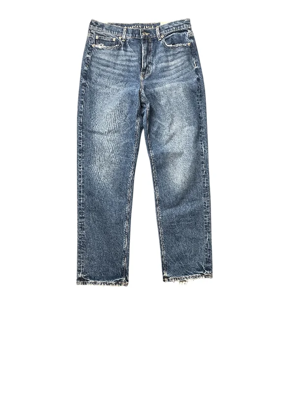 Jeans with a slim fit for a polished appearanceJeans Straight By American Eagle In Blue, Size: 10