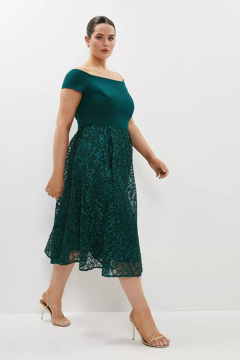 Summer dresses for hot weatherEmbroidered Midi Dress Green