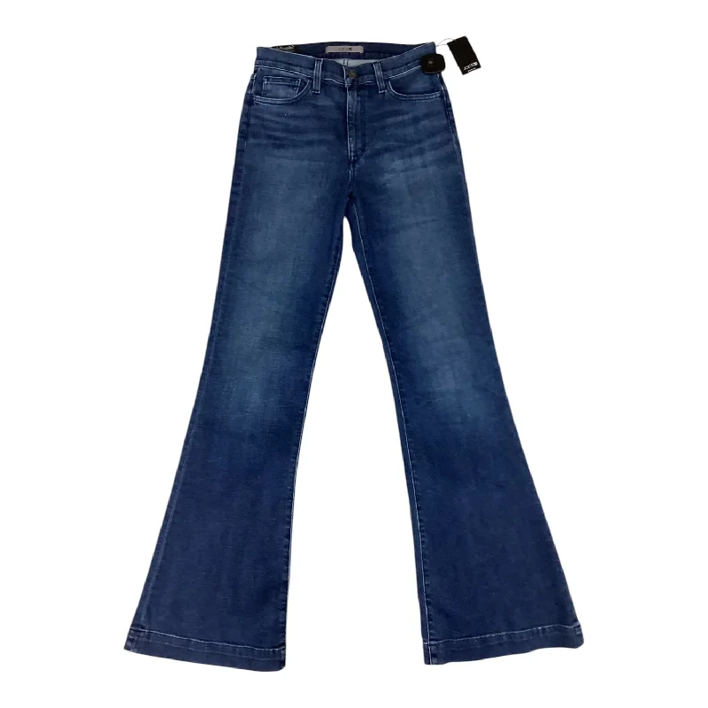 Jeans with a dark wash and subtle fading for a classic and timeless lookJeans Flared By Joes Jeans In Blue Denim, Size: 4