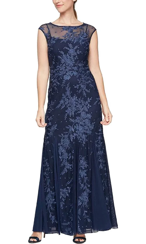 Fit-and-flare dresses for womenAlex Evenings 81171251 - Cap Sleeve Embroidered Evening Dress