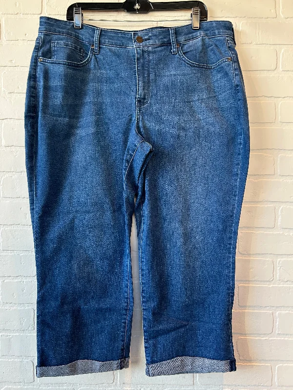 Stretch denim with spandex for added flexibilityJeans Cropped By Not Your Daughters Jeans In Blue Denim, Size: 16