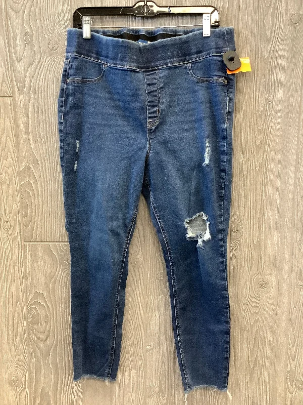 Stretch denim jeans with a low rise and fitted legs for a modern lookJeans Jeggings By Old Navy In Blue, Size: 14