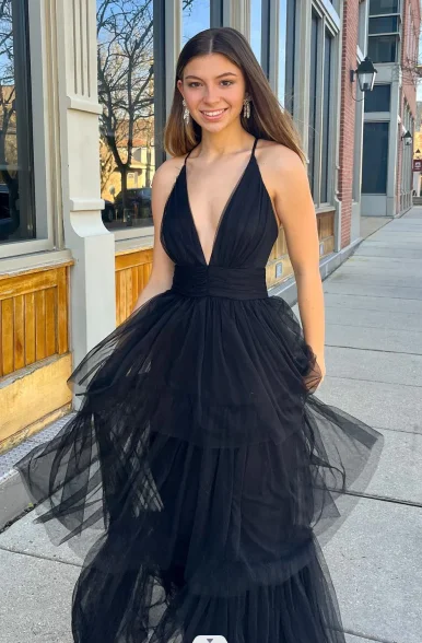 Mother-of-the-bride dressesSimple Deep V Neck Tulle Black Tiered Prom Dresses Summer Maxi Dress for Women