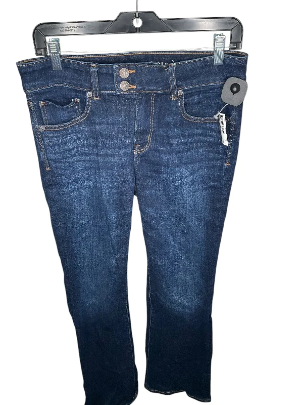 Jeans with a classic five-pocket design and added stretch for ease of movementJeans Boyfriend By American Eagle In Blue, Size: 8