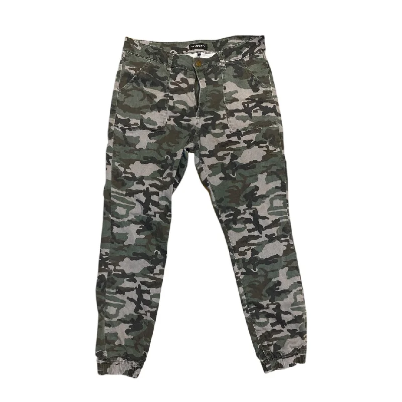 Leather women's pantsPants Other By Cmc In Camouflage Print, Size: Xl