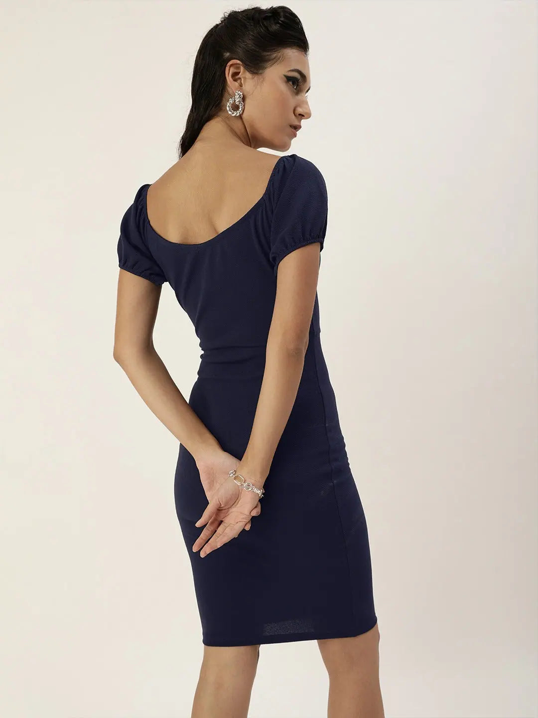 Cold-shoulder dresses for womenVeni Vidi Vici Navy Blue Sweetheart Neck Bardot Midi Dress