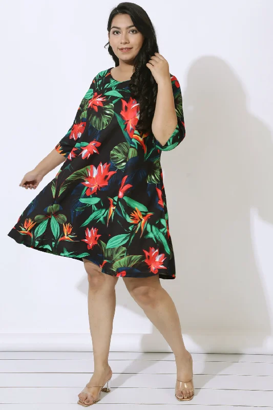 Short-sleeved dresses for womenPlus Size Black Tropical Print Dress