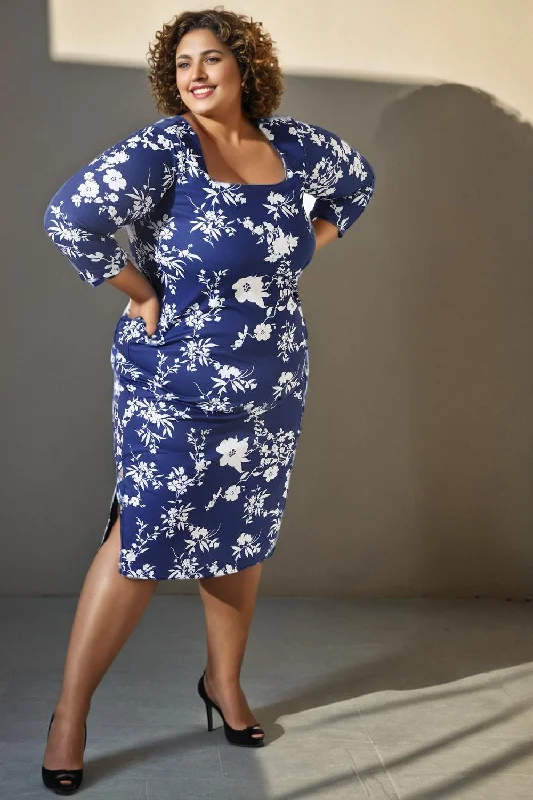 Mother-of-the-bride dressesPlus Size Navy Floral Bodycon Dress